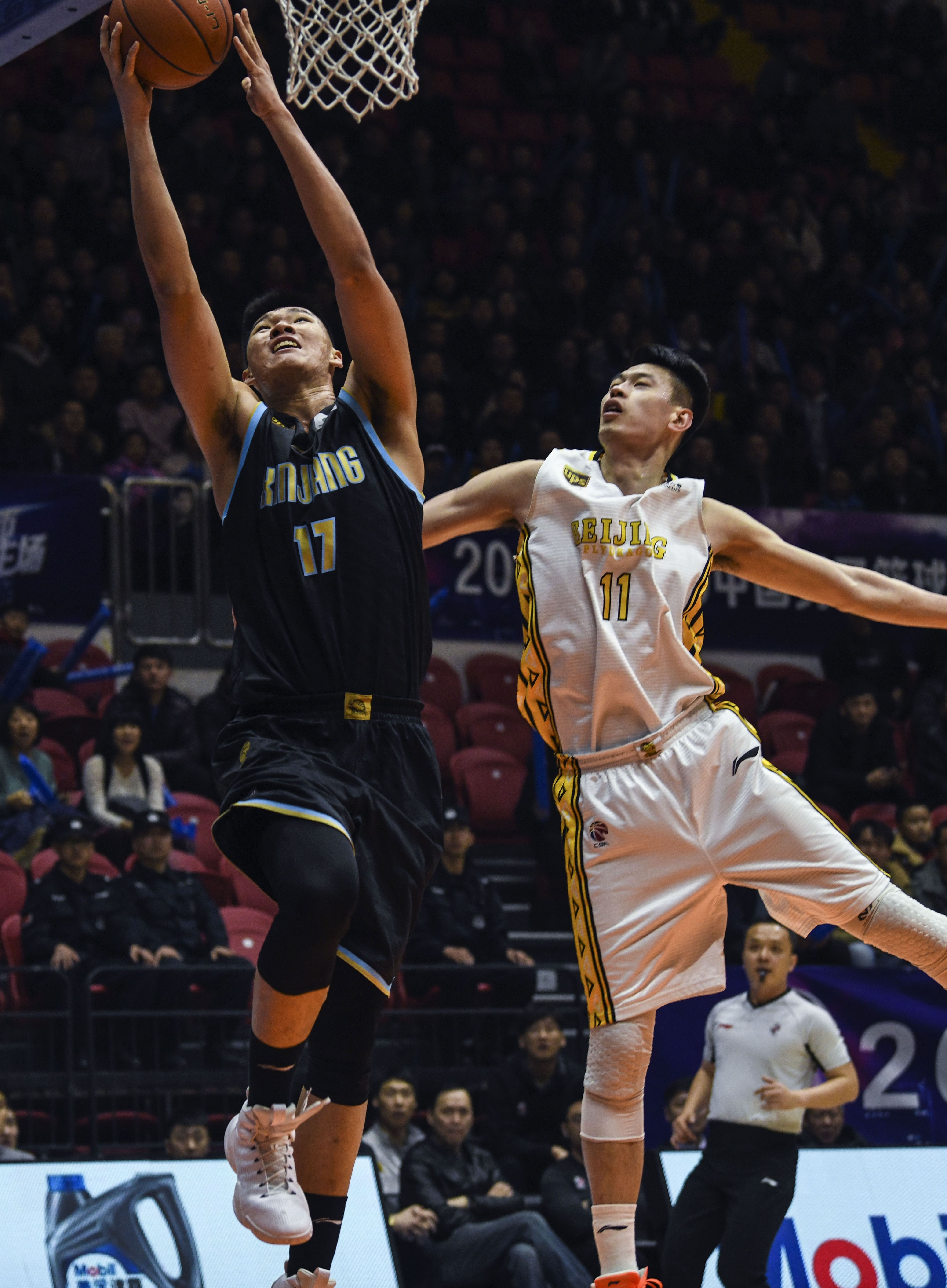 增添了更多 增添了更多