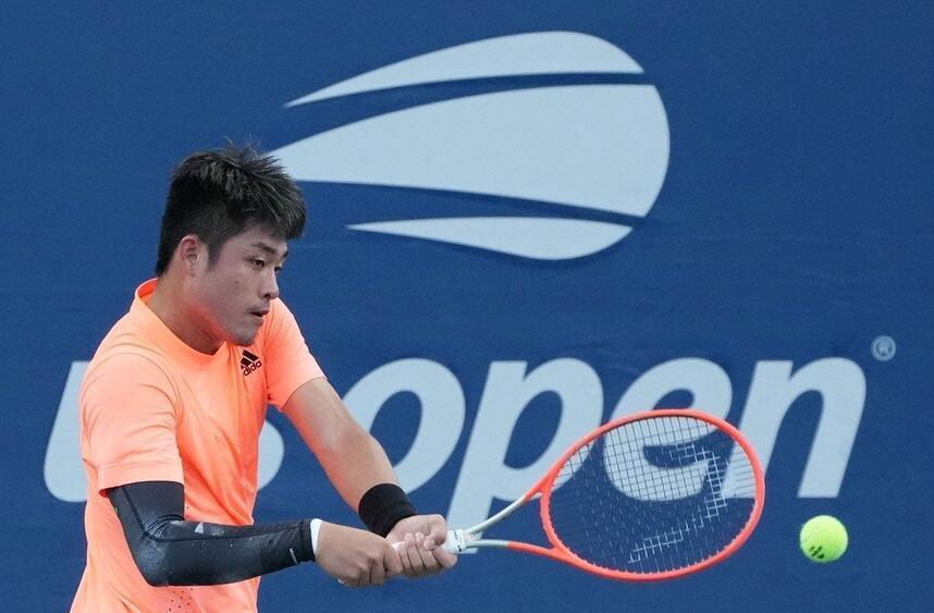 相较之下 相较之下