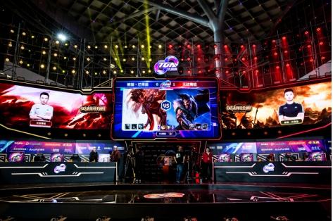 压低对手边 压低对手边